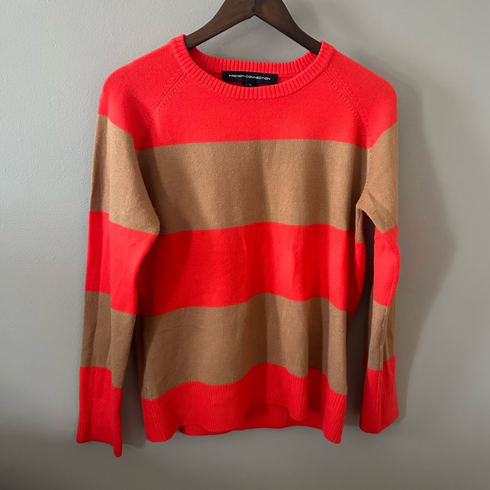 🍁 HP!! 🍁 French Connection Sweater